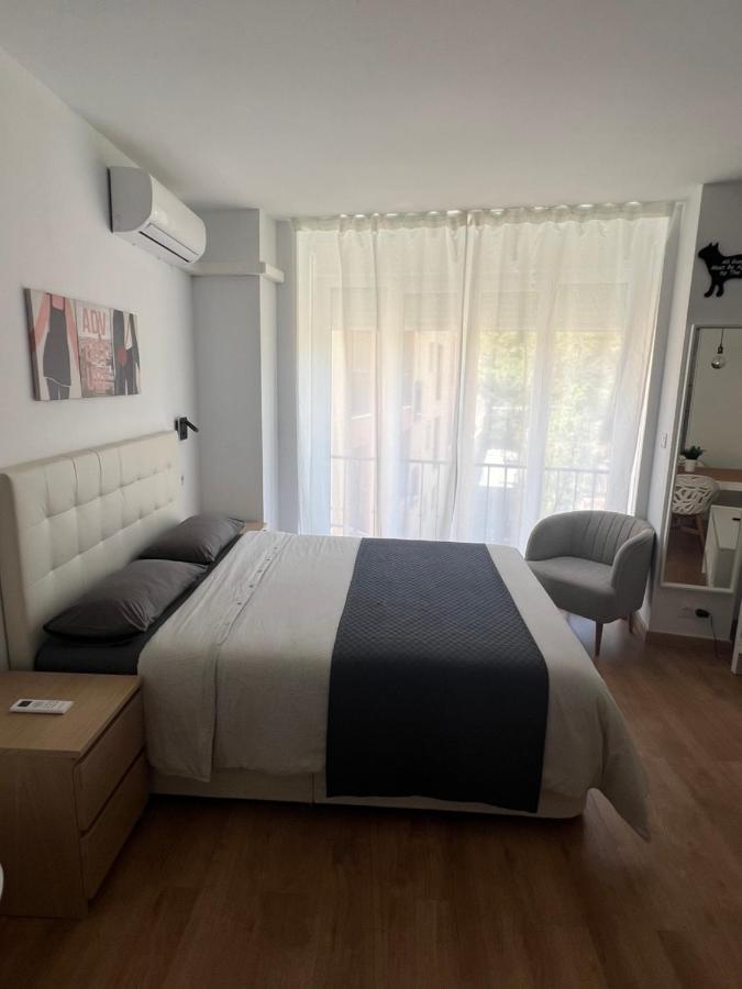 Luxury Estudio Malaga Centro Luaran gambar